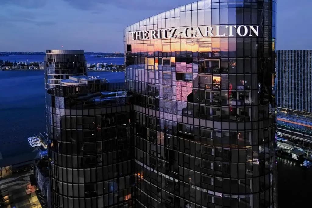 The Ritz-Carlton Perth: Complete Hotel Directory & Guest Guide 2025