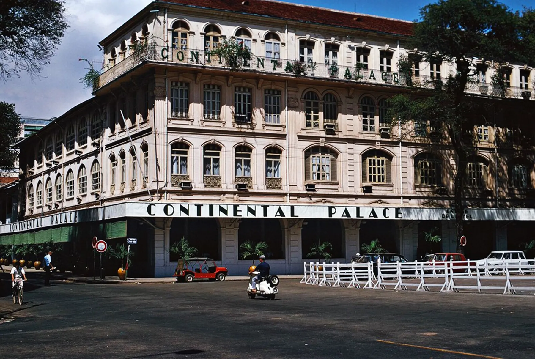 Hôtel Continental Saigon : Annuaire complet de l'hôtel et guide du client 2025