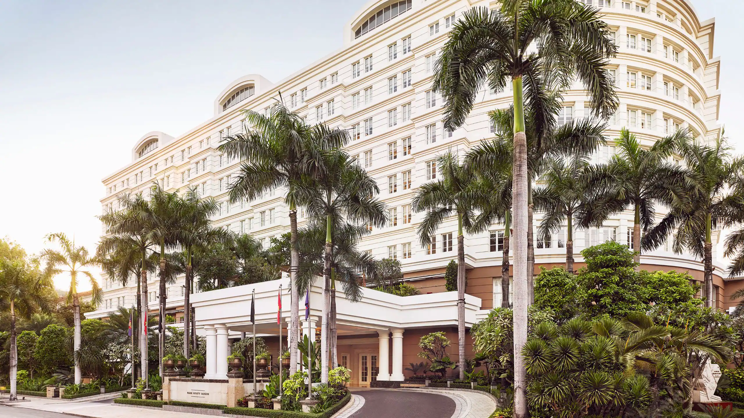 Park Hyatt Saigon : Annuaire complet de l'hôtel et Guide du voyageur 2025