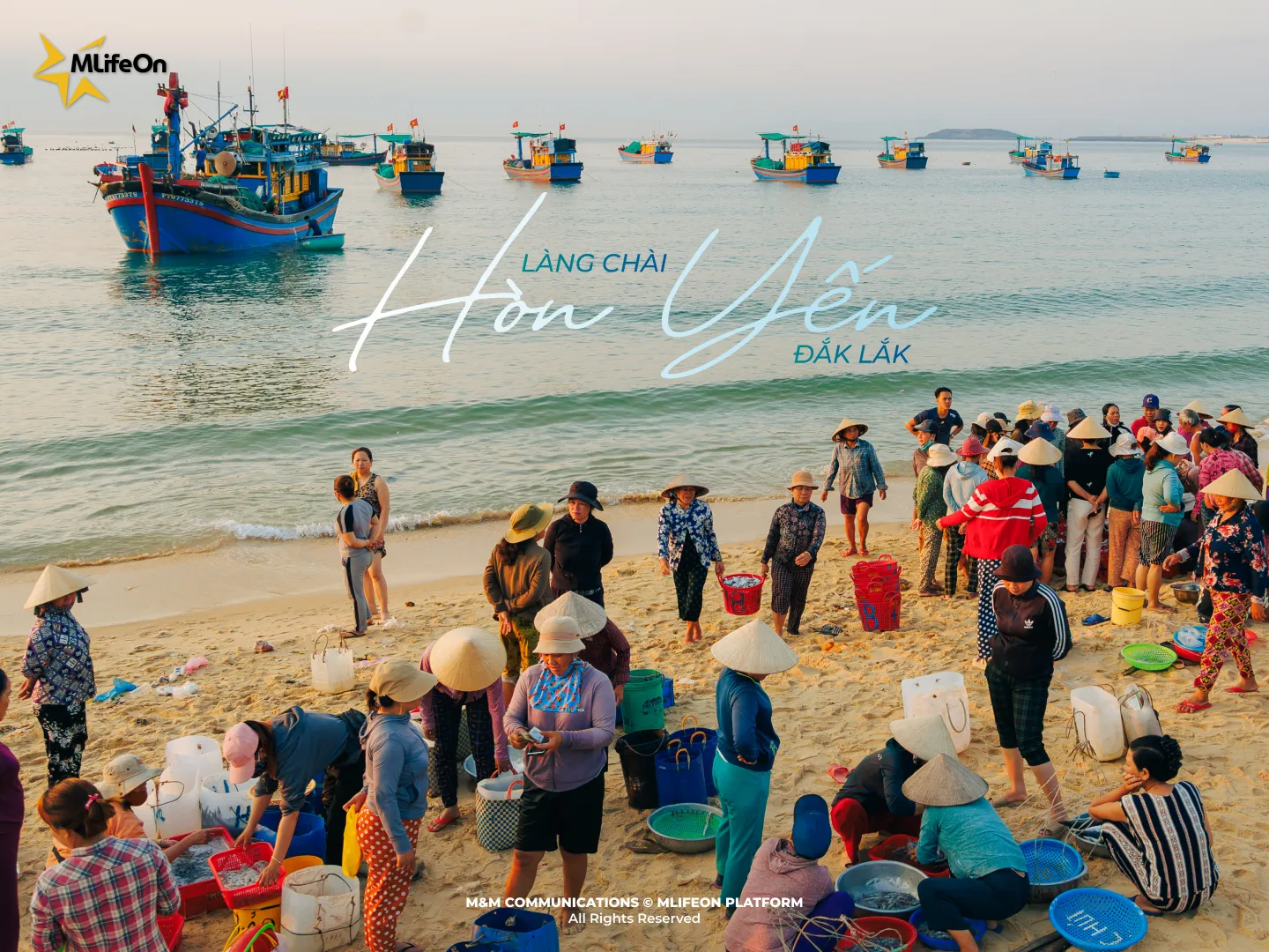 Plongez dans le village de pêcheurs de Hon Yen – où les matins commencent par le rythme des filets de pêche tirés le long de la côte.