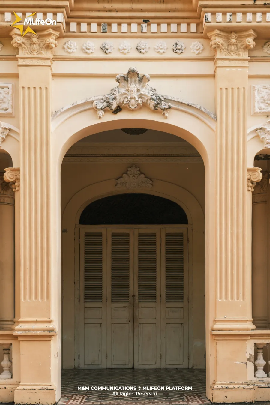 Frame 1349.jpg