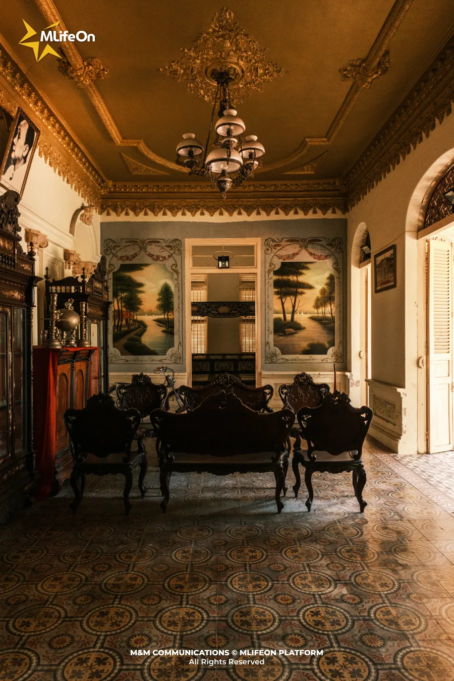 Frame 1356.jpg