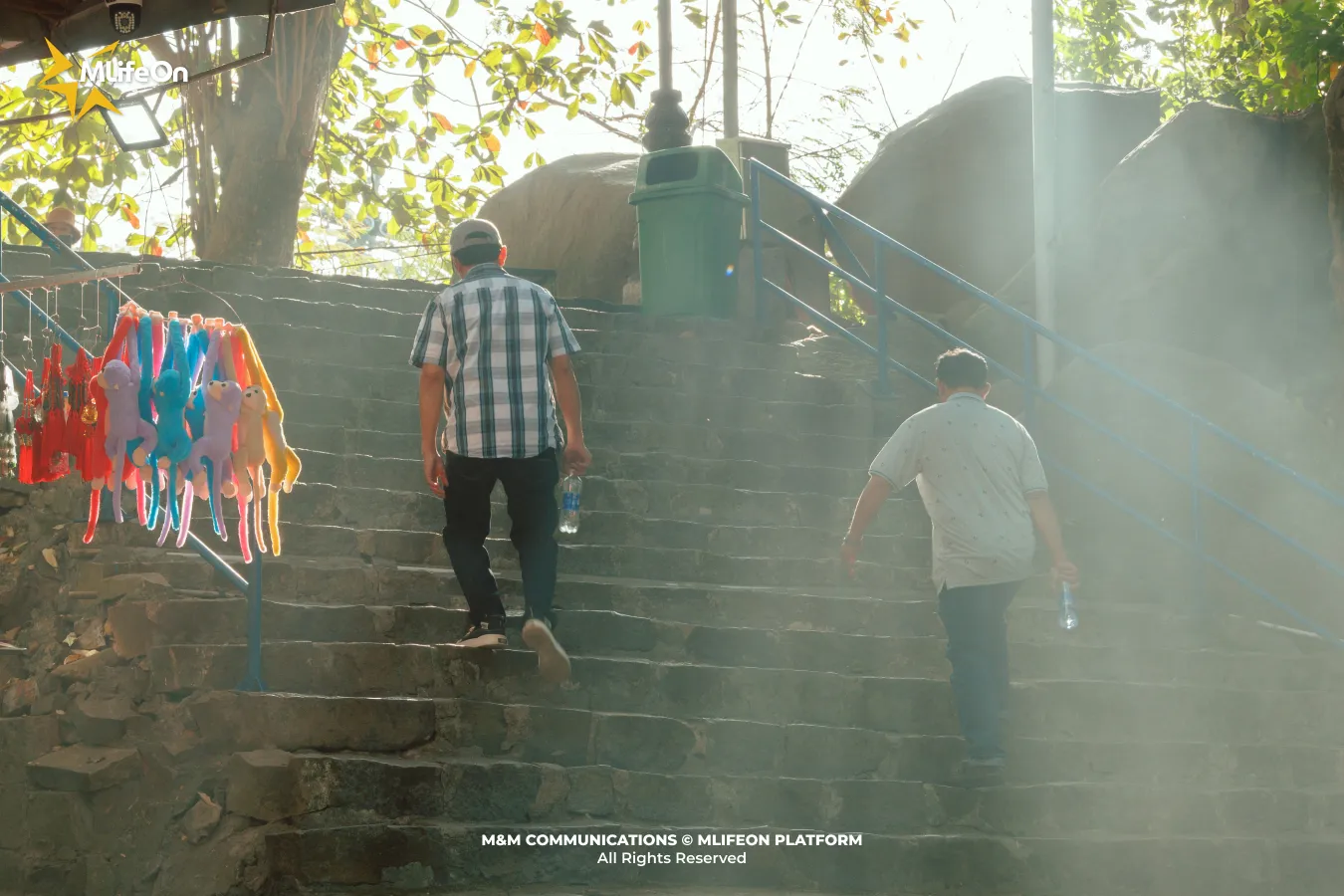Frame 40.jpg