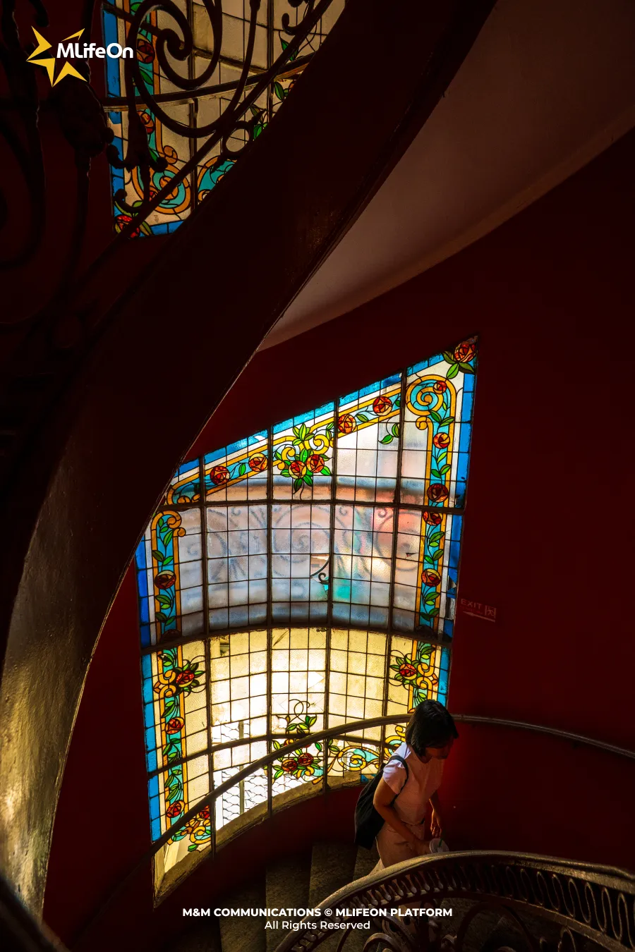 Frame 1568.jpg